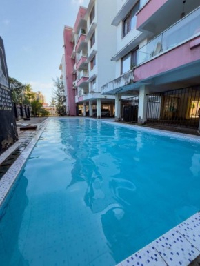 WAVELINE TWO BEDROOM FULLY FURNISHED APARTMENT WITH A SWIMMING POOL